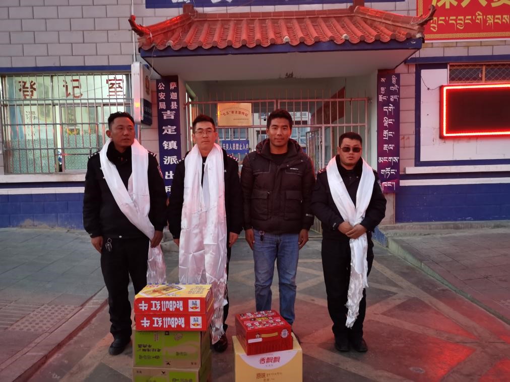 點(diǎn)贊！西藏圣凈環(huán)保服務(wù)有限公司送去的這份愛(ài)心